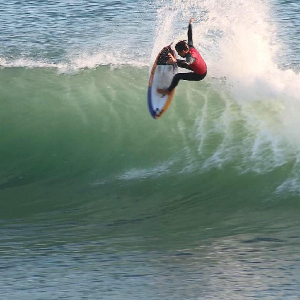 martim-fortes-tail_slash